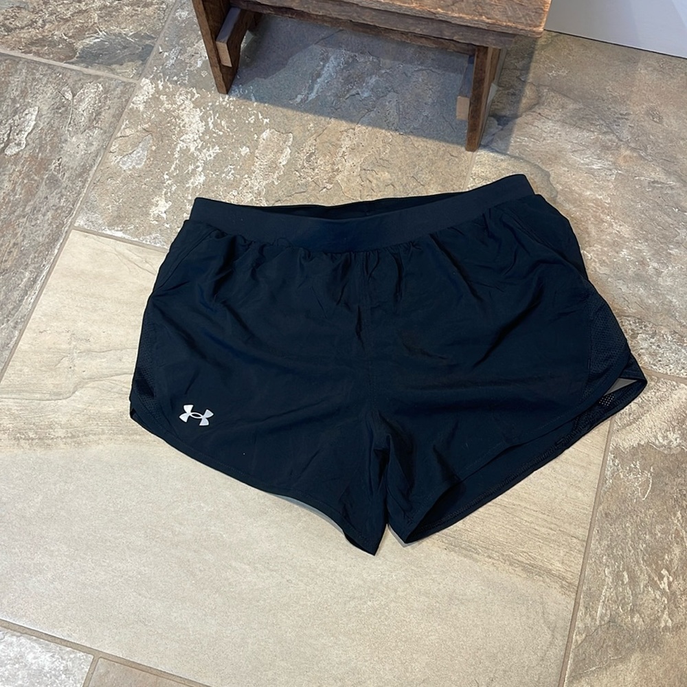 🆕 Under Armour Women's Run Fly 2.0 Shorts